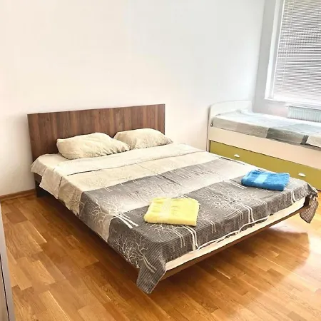 Karpos Modern Apartman *