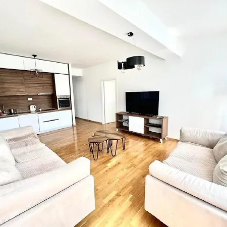 Karpos Modern *