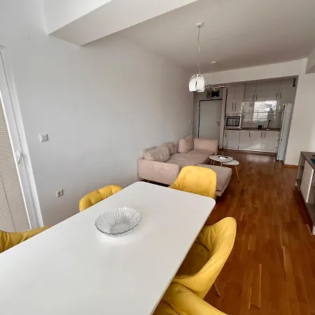 Karpos Modern *